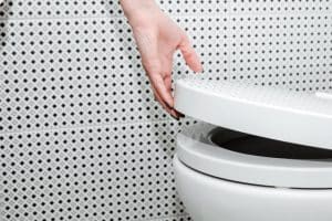 nettoyage en profondeur toilettes